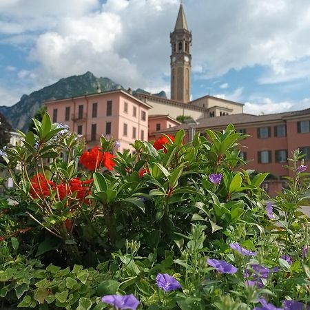 La Casa Del Colibri Apartment Lecco Bagian luar foto