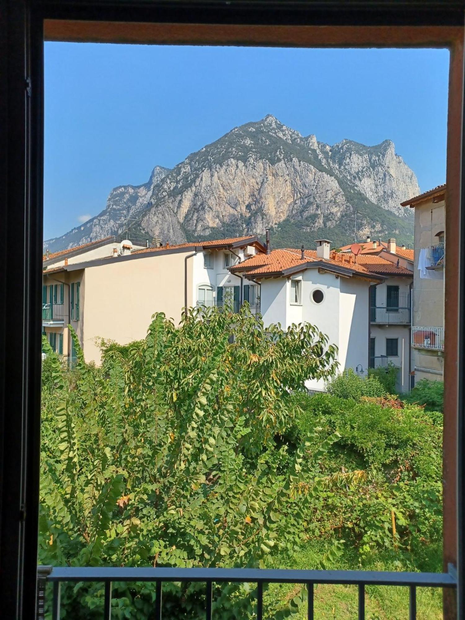 La Casa Del Colibri Apartment Lecco Bagian luar foto